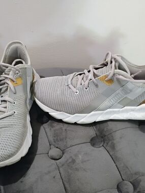 Light Gray Athletic Sneakers with Mustard Accent